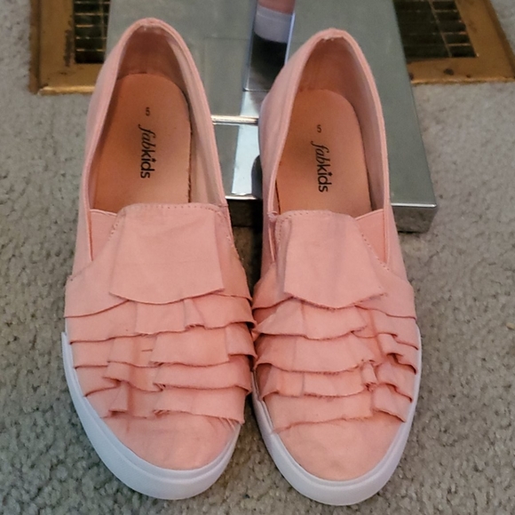 fabkids Other - 🥿Girls size 5 shoes🥿